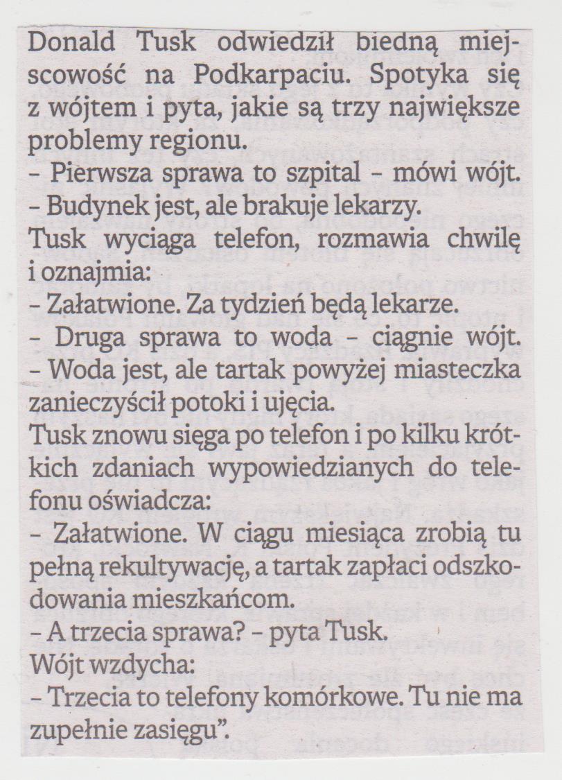 Donalld Tusk z telefonem